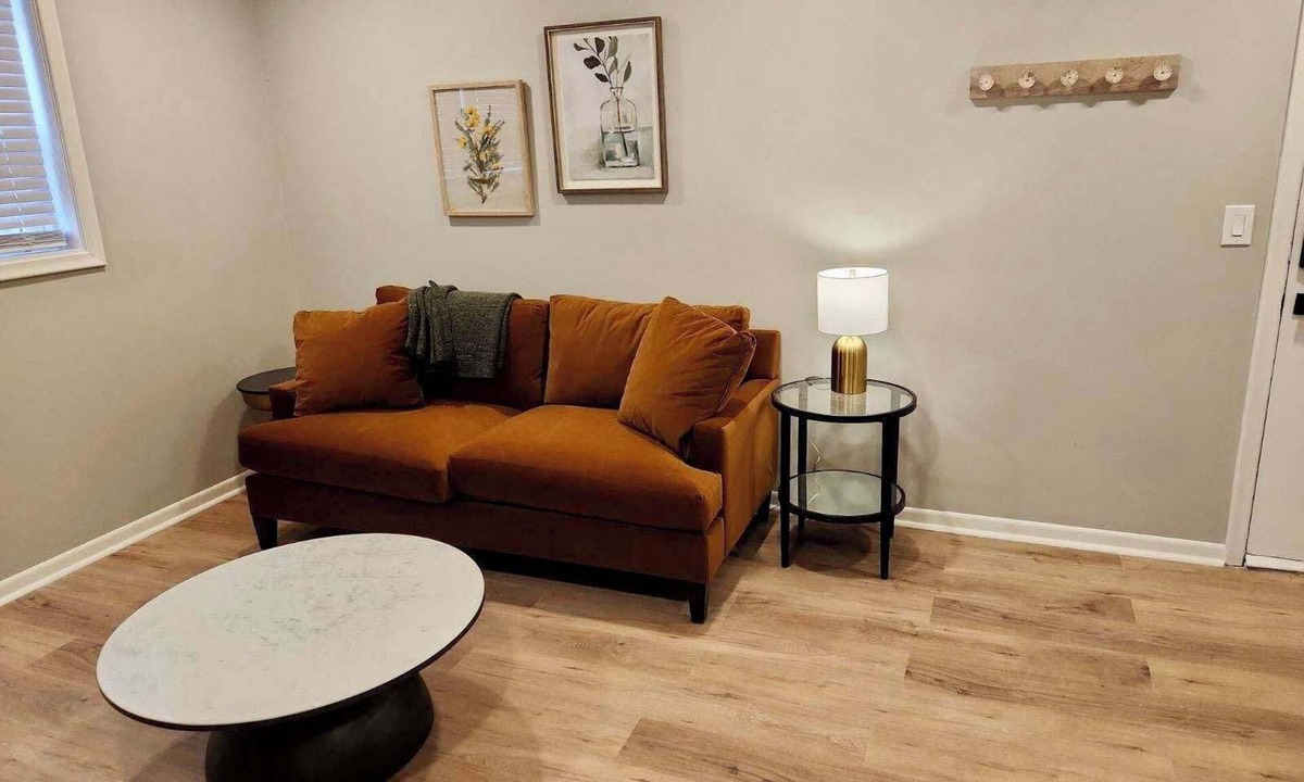 Joslyn Castle Apartment | Renovated Apartment w/Cathedral View, Pet-Friendly