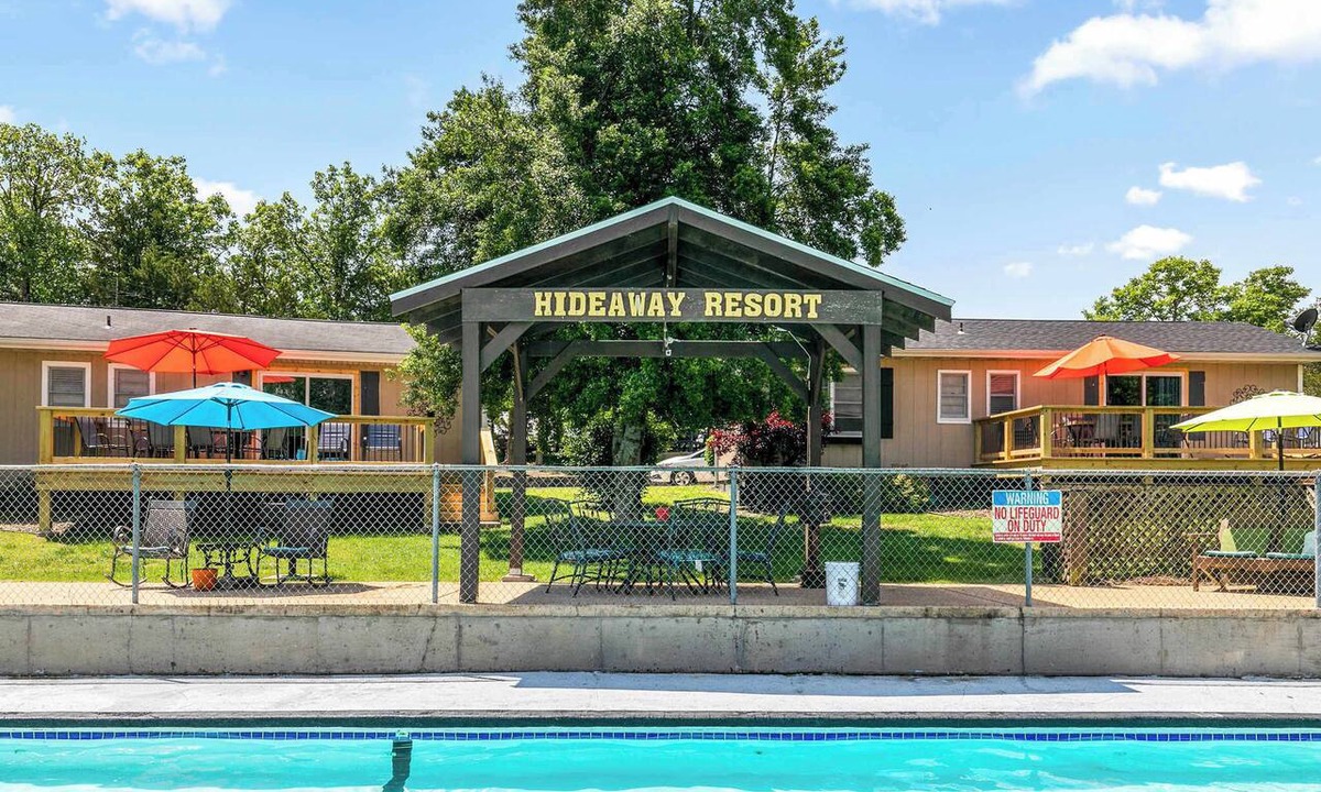 Jenkins House | Rent-A-Lake Resort at Hideaway Resort