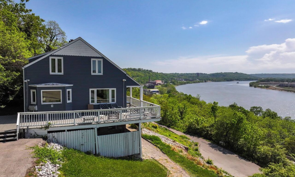 East Walnut HIlls Apartment | Riverview Hideaway, 3 Mi to Dtwn Cincinnati