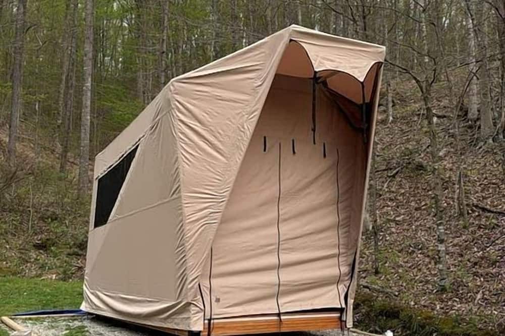 Hitchins RV Rental | Safari Tent Glamping in Grayson Kentucky with Biking Trails Access