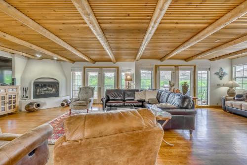 Alto House | Scenic Alto Getaway w/Mountain Views & Hot Tub!