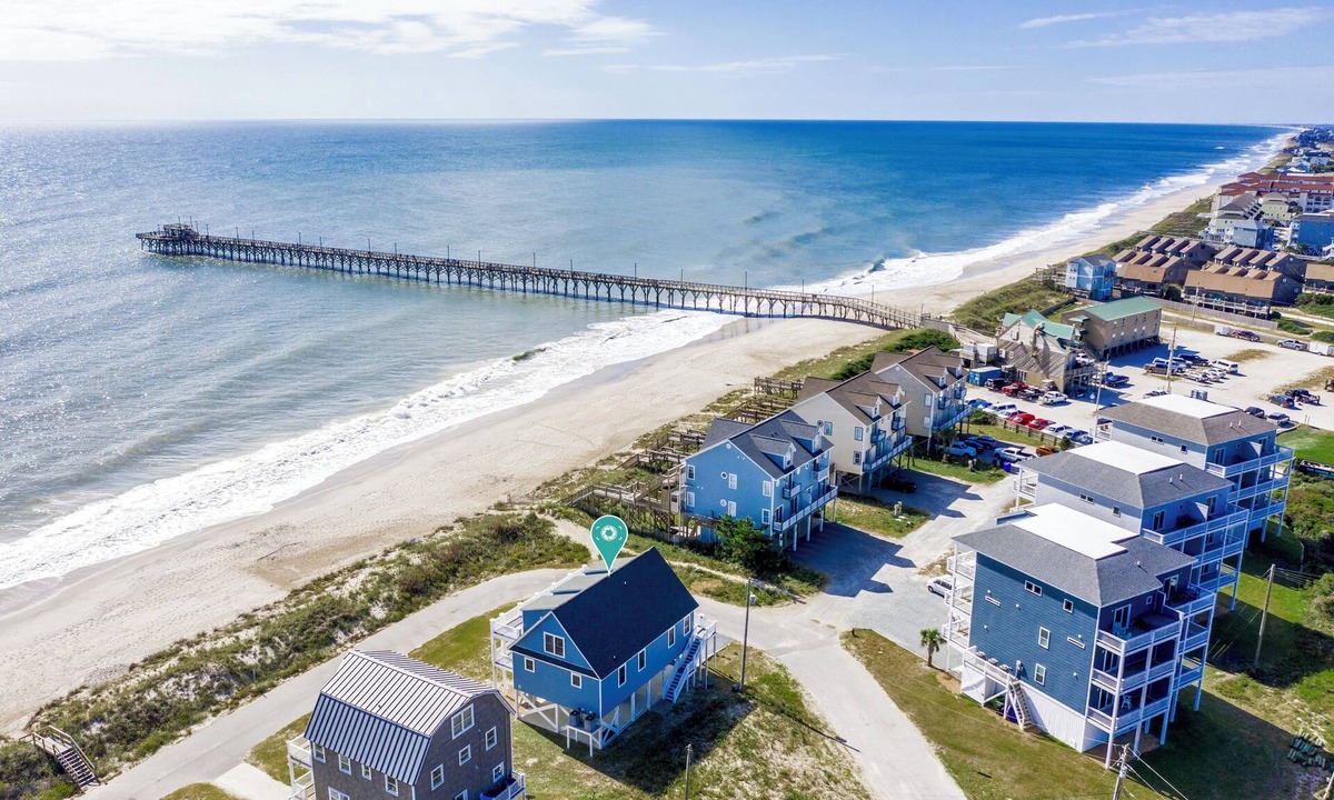 North Topsail Beach House | Slow down, unwind, and soak up "Topsail Time"