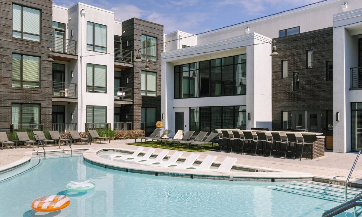 Hillsboro Village Apartment | Sonder at Village 21 | Spacious One-Bedroom Apartment w/Study