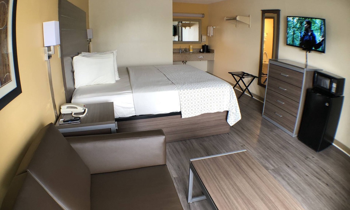 Lumberton Hotel | Southern Inn Lumberton