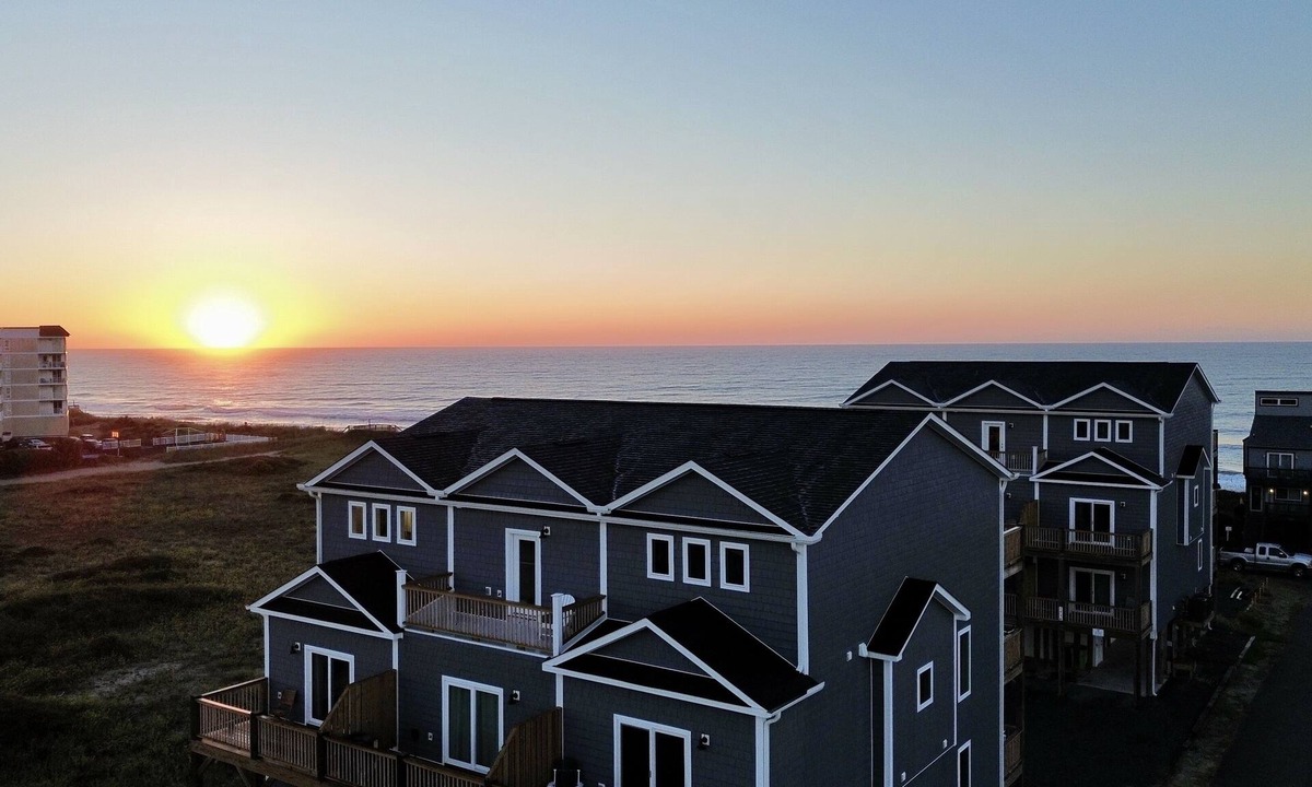 Sneads Ferry House | Spacious Beach Stay w/Pool, Spa, Views & Kings!