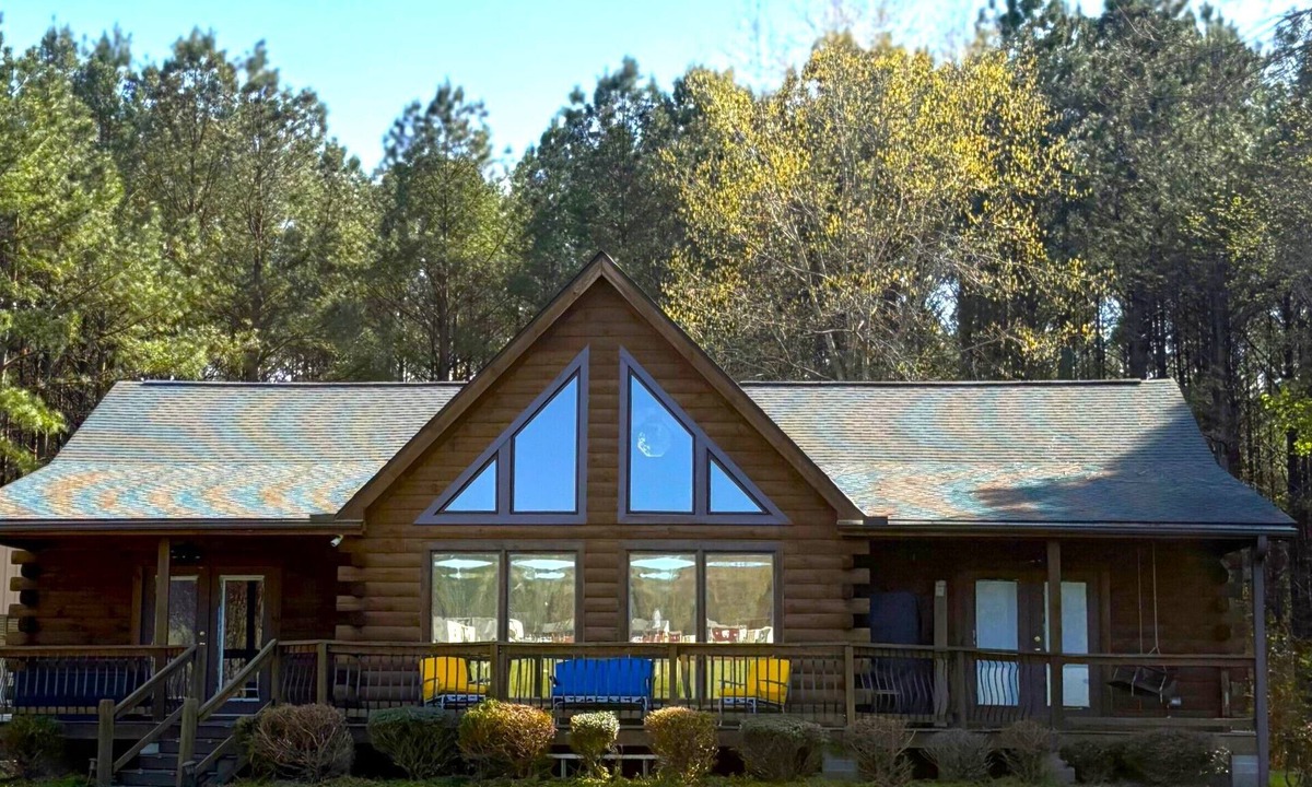 Gold Rock Cabin | Spacious Log Cabin 2 Kings and Loft Sleeps 9+
