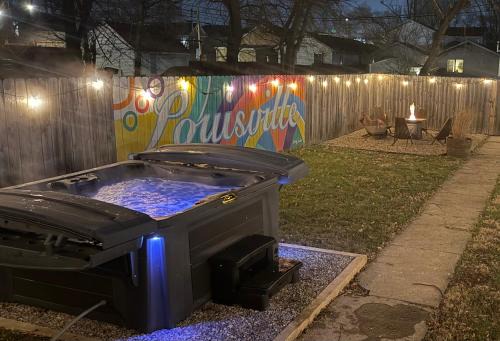 Shelby Park House | Spacious Retreat with Hot Tub - Near Expo & Downtown