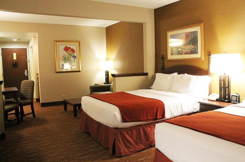 Paducah Hotel | Spark by Hilton Paducah