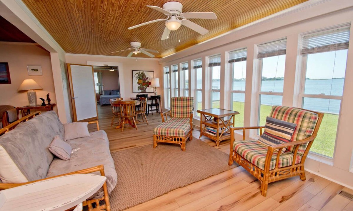 Morehead City House | Speight House, Soundfront House in Historical Beaufort, NC!