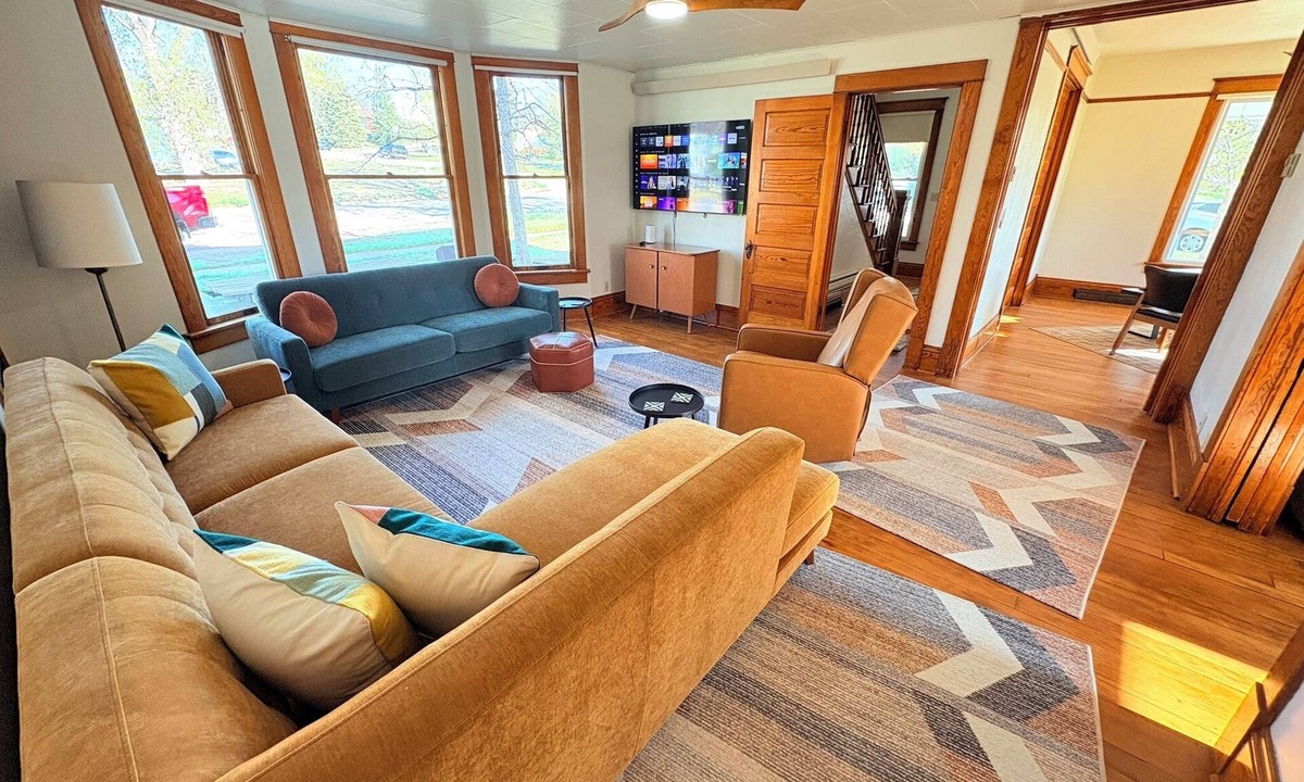 Crawford House | Stay at Rita's! Wonderful 5-bedroom house in charming Crawford, NE.