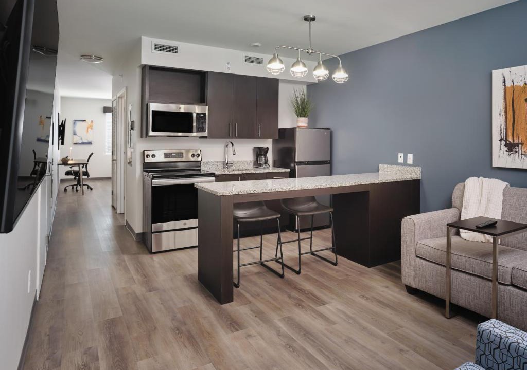 Cleveland Hotel | stayAPT Suites Cleveland TN