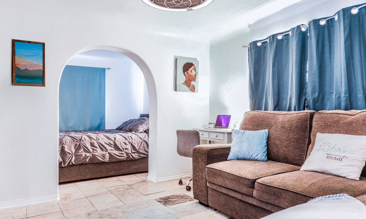 Albuquerque Apartment | Studio 420♨ Fast Wifi! ☞Minutes from Downtown