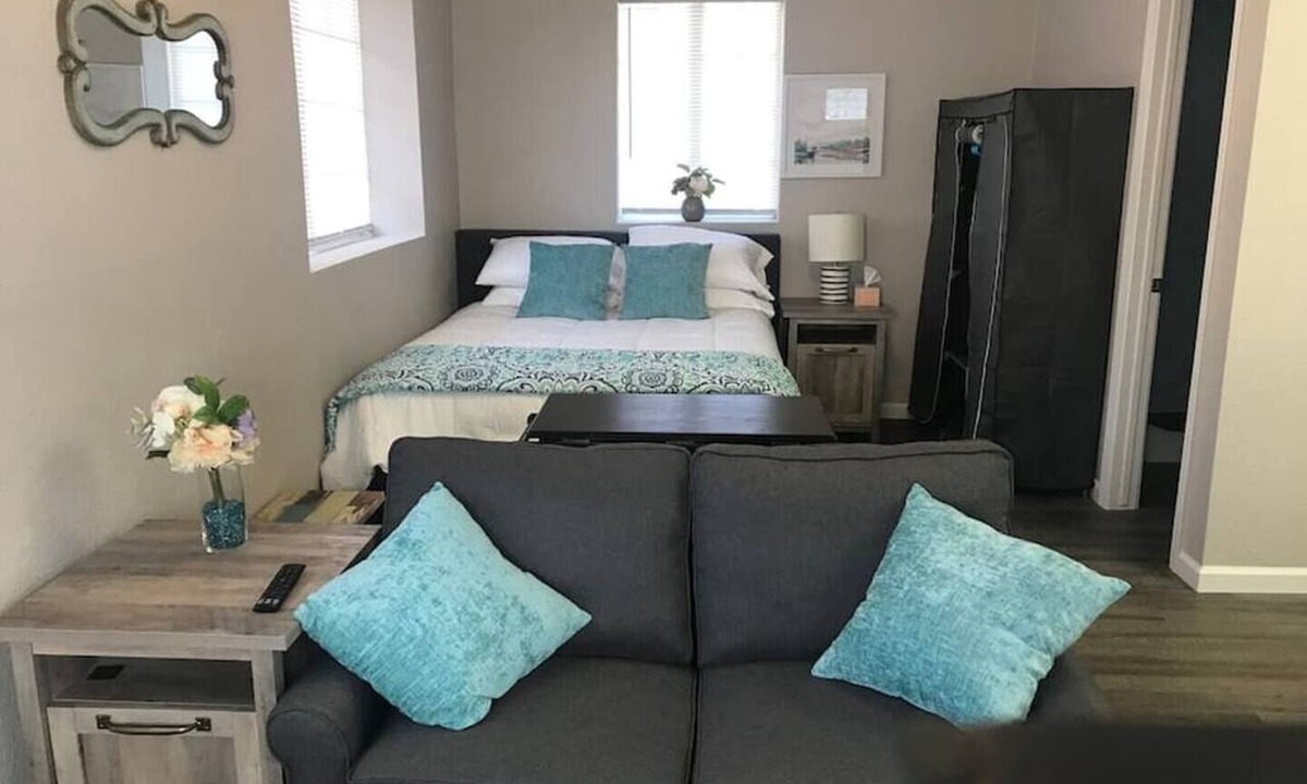 Alamedan Valley Apartment | Studio apartment located in the North Valley