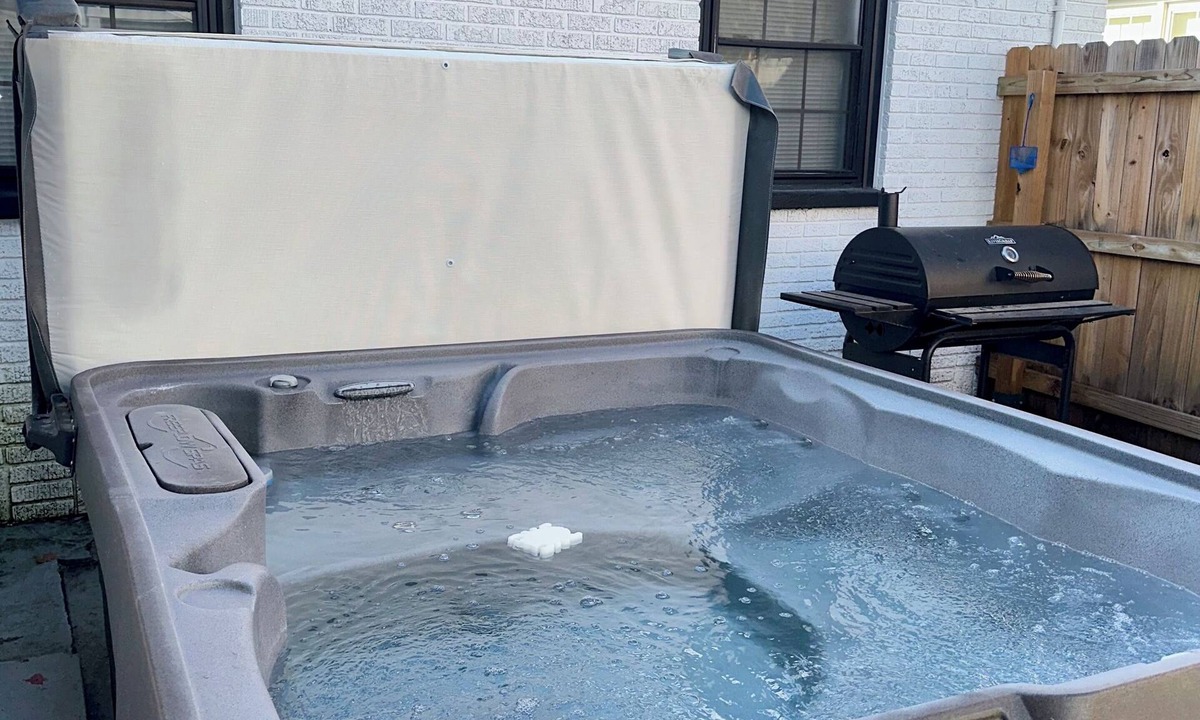 Little Rock House | Stylish 3 Bedroom 2.5 Bath Courtyard
