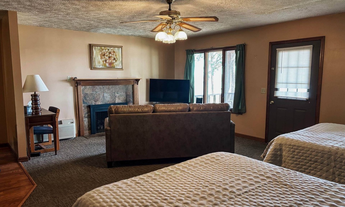 Golconda House | Superior Two Bedroom Suite - Bungalow overlooking the River