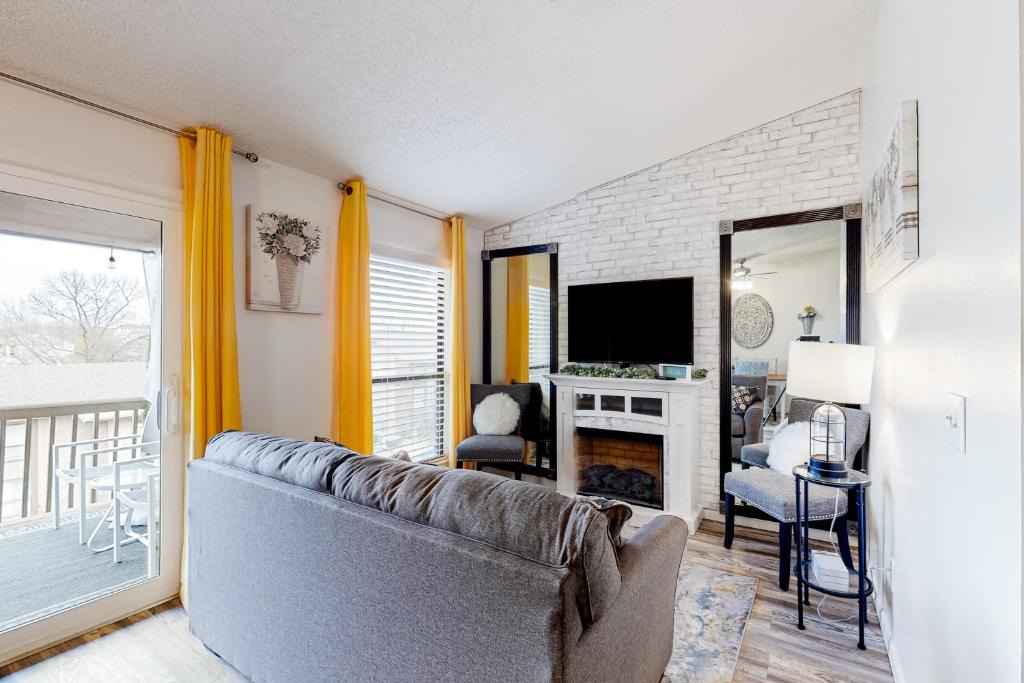 Table Rock Apartment | Table Rock Terrace