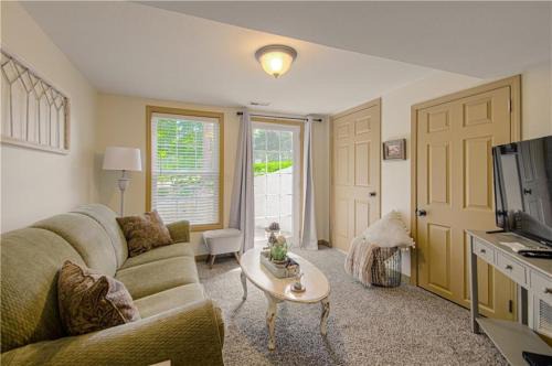 Liberty House | The American Carriage House