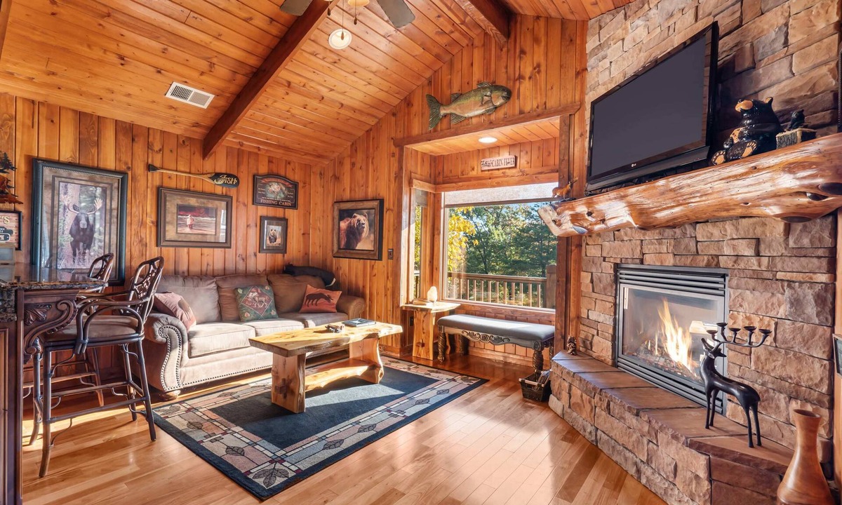 Branson Theater District Cabin | The Cabin at Rock Canyon + 2 Free Tickets