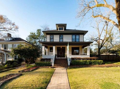 Greater Belhaven House | The Kendall House