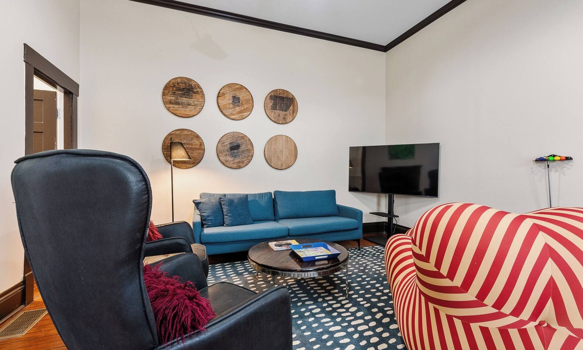 Clifton House | The Mash Lou– Walk to Frankfort Ave Dining & Nightlife -Near Downtown Louisville