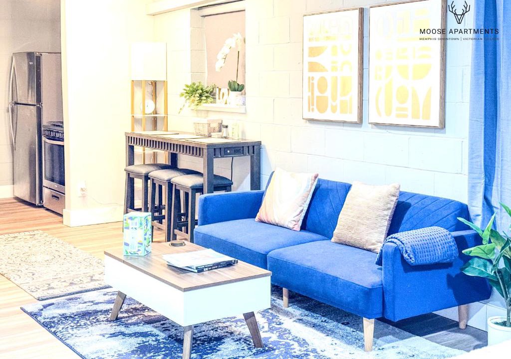 Downtown Memphis Apartment | The Moose #12 - Brand New Modern Luxe Loft with Free Parking, King Bed & Fast WiFi