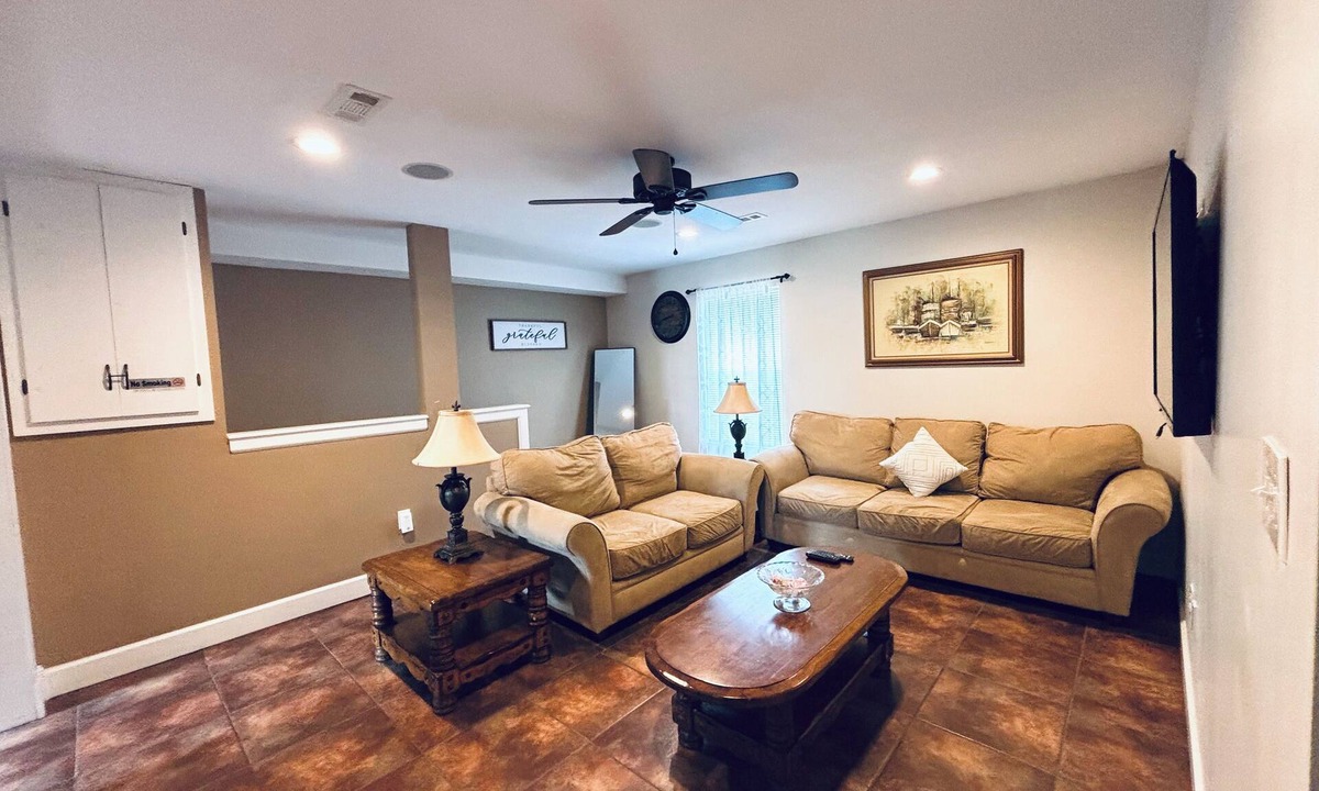 Fayetteville Apartment | The Tranqui Spot