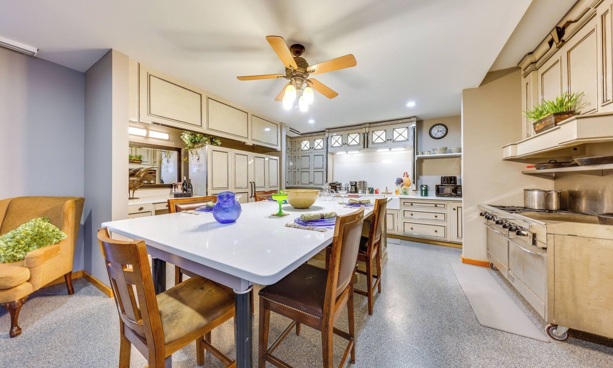 Waldron Villa | The Vista (Unit A) at Deer Ridge Estate