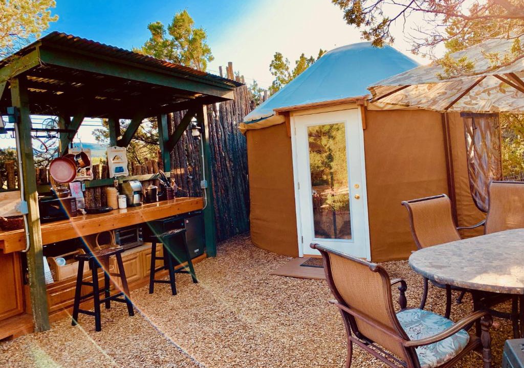 Zuzax Villa | The Yoga Yurta at Sunny Mellow Eco Villa