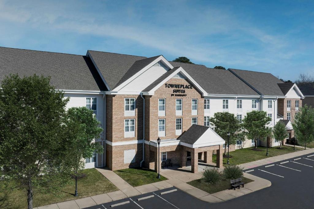 Suffolk Hotel | TownePlace Suites by Marriott Suffolk Chesapeake