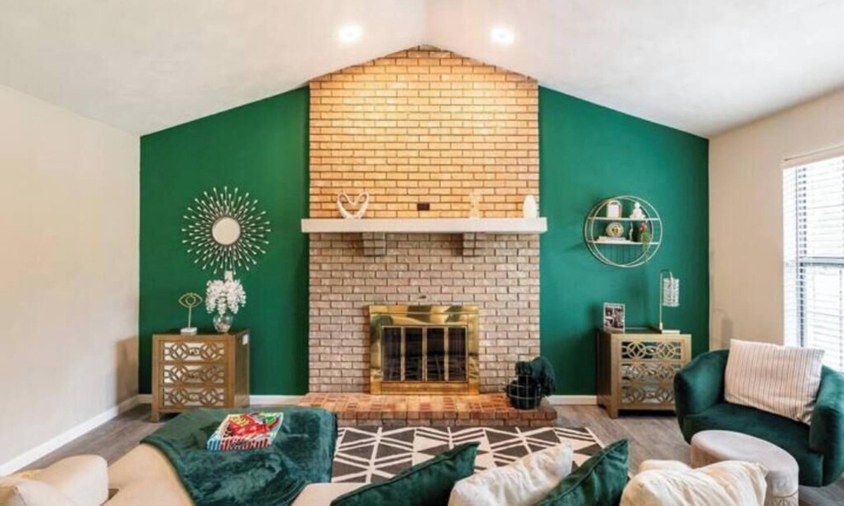Belleville Apartment | Travel Nurse Haven - Near 8 Hospitals - Sleeps 4