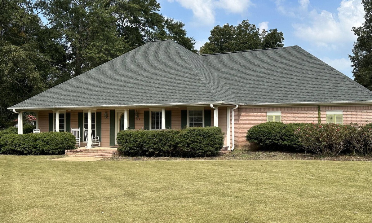 Saltillo House | Tupelo house near mall