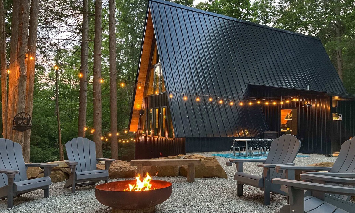 Rogers Cabin | Two Pines Hollow | Private A-Frame | Hot Tub