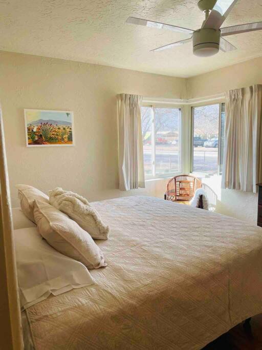 Los Duranes House | Vintage charm vacation home with modern comforts near Old Town