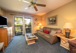2 Bed, 2 Bath Condo - Covered Balcony, Golf Course View