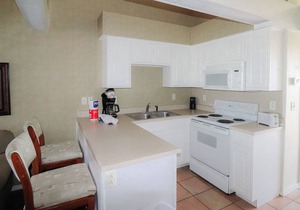 3 -BD Lakeview Suite - 3LO