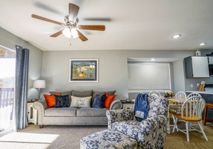 93 m² Condo ∙ 2 bedrooms ∙ 6 guests