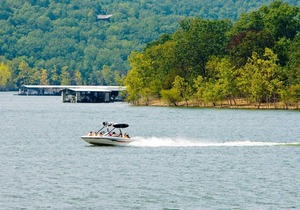 Beautiful 2 bedroom unit at resort, sleeps 6