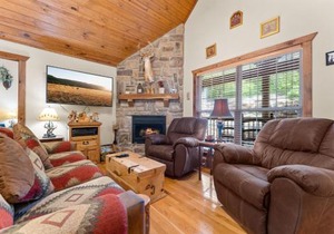 Dakota Lodge Home