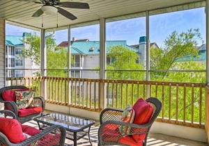 Family Condo with Pool Access, Near Table Rock Lake!