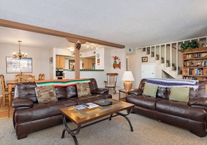 Fort Marcy 60 | Walk to Plaza | Fireplace | Kitchen | Hot Tub | Pool | End Unit | 2 Levels