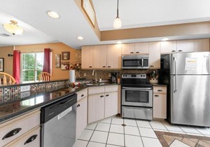 Fort Taneycomo Condo