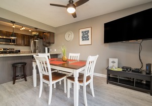 King Bedroom Condo with Balcony - Golf Course View
