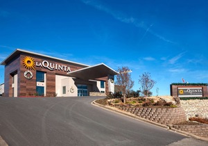 La Quinta by Wyndham Branson