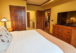 Luxurious units at The Cliffs at Long Creek!