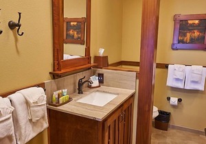 Luxurious units at The Cliffs at Long Creek!
