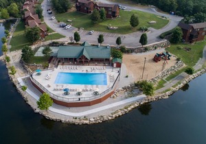 Near Silver Dollar City - Updated 3 Bedroom Condo at Stonebridge Resort