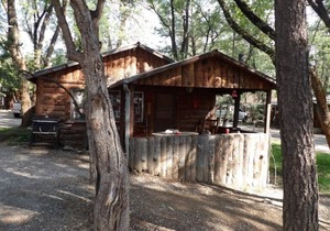 Ponderosa Cabins 104 N Laurel cabin 14