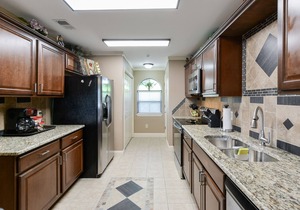 Relaxing & Quiet - Indoor Pool -Only 1 Mile to the Branson Strip