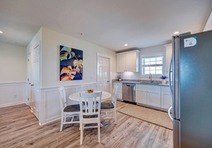 Saltwater Suites, 107 Queen 1st Floor