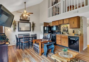 Tuscany on Taneycomo Condo